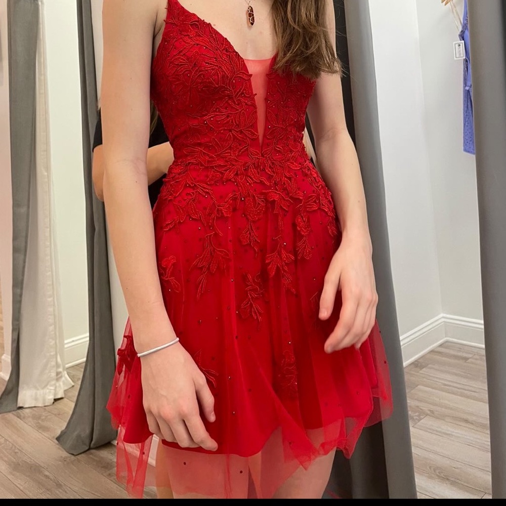 Faviana dress